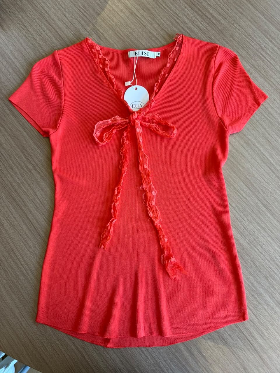 T-Shirt Canelada com Renda - foto 2